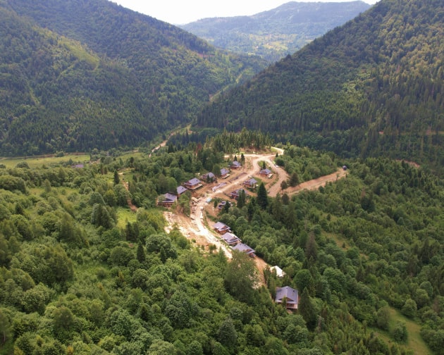 Forest Complex GORA з висоти